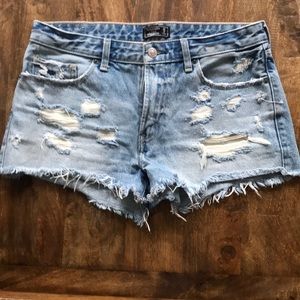 Abercrombie shorts size 28